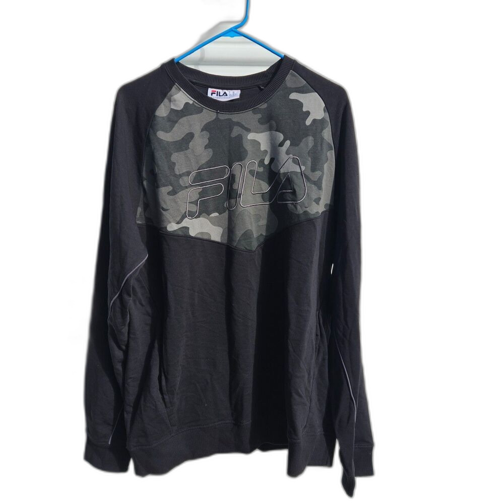 FILA heavy sweat shirt w/ pockets NWT